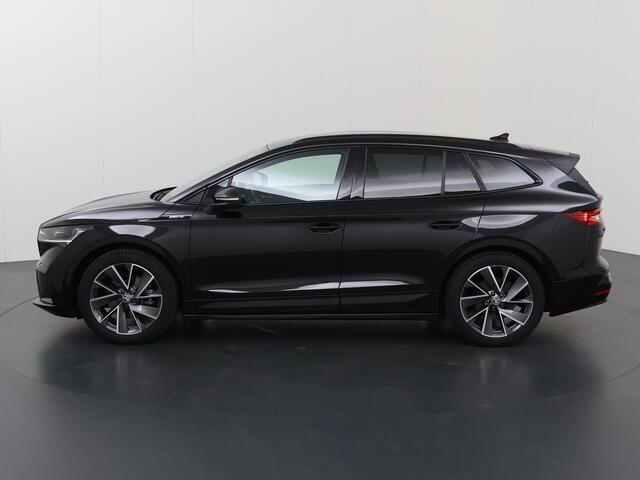 Skoda Enyaq iV 60 Sportline | Navigatiesysteem | Parkeercamera 360° | Climate Control | Stoelverwarming |