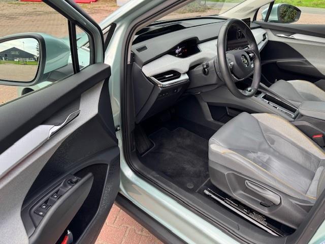 Skoda Enyaq iV 80 BEV 204PK 77KWH/THAAK/ACARPLAY/HUP/FABRIEKSGARANTIE