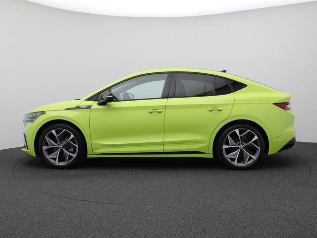 Skoda Enyaq iV Coupé 80 RS 300PK Aut. SOH 95% Panoramadak, Achteruitrijcamera, Adaptieve Cruise Controle, Stoel-Stuurverwarming, Keyless, Side Assist, Trekhaak, 21" LM Velgen