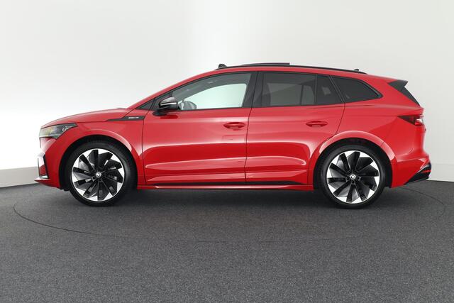 Skoda Enyaq iV 80 Sportline 204pk SOH 94% Camera Stoelverwarming Memory Keyless Navigatie Panoramadak
