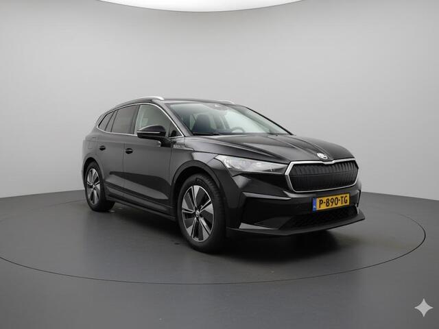 Skoda Enyaq iV 80 204pk | Verwarmd sturuwiel | Wegklapare trekhaak | Warmtepomp | Parkeercamera