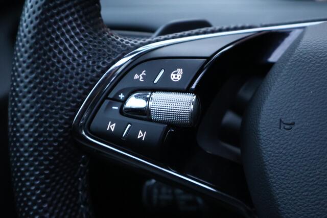 Skoda Enyaq iV 80 Sportline | Origineel NL | Panoramadak | 360 Camera | ACC | Winter Pakket |