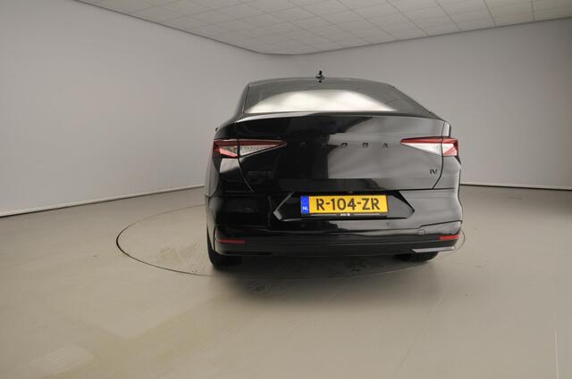 Skoda Enyaq iV Coupé 80 RS SoH 94,8% | RS Suite interieur | Trekhaak elek. | Crystal lightning grille | Pano