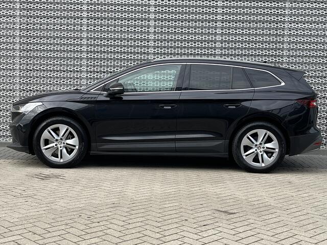 Skoda Enyaq iV 80 / Navigatie / App connect / Parkeersensoren V+A / Camera /