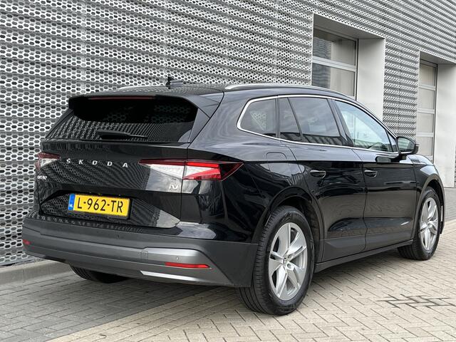 Skoda Enyaq iV 80 / Navigatie / App connect / Parkeersensoren V+A / Camera /