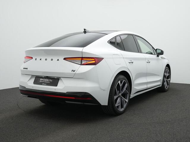 Skoda Enyaq iV Coupé 80 RS 299 pk SOH 92% | Panoramadak | Trekhaak | Leder | Geheugen-/massagestoel | Adaptief onderstel | Canton | Matrix LED | Head-up display | 360 camera