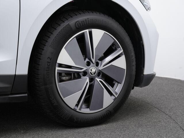 Skoda Enyaq iV 60 180 pk Selection | Achteruitrijcamera | Adaptive Cruise | Navigatie | Leder/stof | Carplay