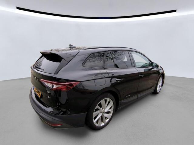 Skoda Enyaq iV 60 / Leder / Panorama dak / Stoelverwarming / Adaptive cruise / Navigatie