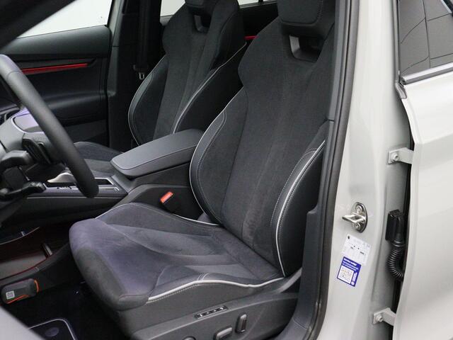 Skoda Enyaq iV Coupé 60 Sportline 204pk Automaat Adaptive cruise control, Achteruitrijcamera, Panoramadak, Navigatie, Stuurwiel verwarmd, Stoelverwarming, LED matrix koplampen, Parkeersensoren