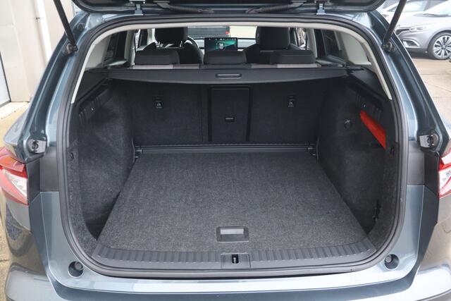 Skoda Enyaq iV 60 First Edition NL-Auto!! Camera I Apple Car-Play I Adap.cruise