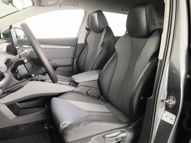 Skoda Enyaq iV 60 Selection 204pk | Blind Spot | Adaptive Cruise | Elek. achterklep | Navigatie | Camera |