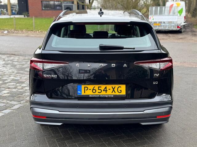 Skoda Enyaq iV 60 180pk Clever Plus ecc,navi,camera,1/2leer,lmv