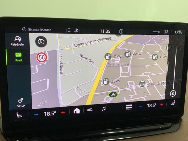 Skoda Enyaq iV 80 PANORAMADAK | UITKLAPBARE TREKHAAK | RONDOM ZICHT CAMERA | LEDEREN BEKLEDING