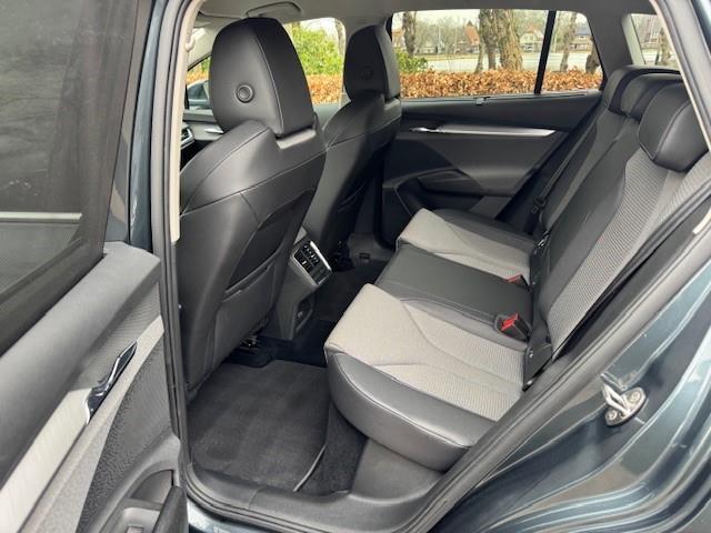 Skoda Enyaq iV 80 BEV 204PK SOH 90% TREKHAAK/HLEER/NAV/CAMERA/LED