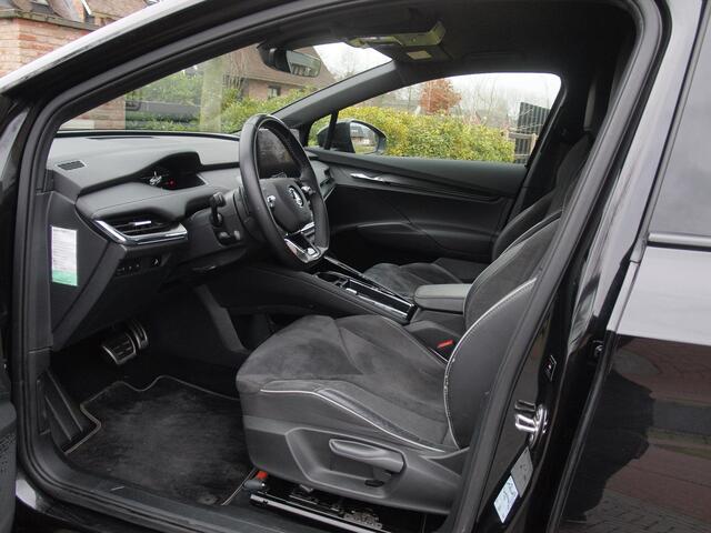 Skoda Enyaq iV 80 Sportline | SOH 93% | Camera | Trekhaak | Sfeerverlichting | Sportstoelen | Cruise Control |