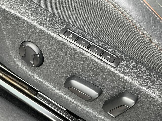 Skoda Enyaq iV 80 First Edition Elek.Trekhaak Memory Leer Stoelverw Camera SOH 86%