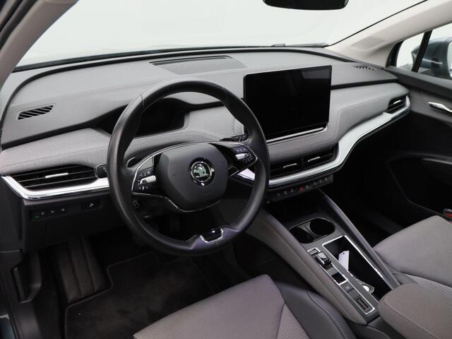 Skoda Enyaq iV 80 204 Pk | Panoramadak | Stoel/Stuur Verwarming | Camera | Climate Controle | Adaptive Cruise | 19 Inch | 89.983 Km !!