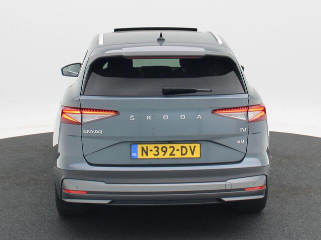 Skoda Enyaq iV 80 204 Pk | Panoramadak | Stoel/Stuur Verwarming | Camera | Climate Controle | Adaptive Cruise | 19 Inch | 89.983 Km !!