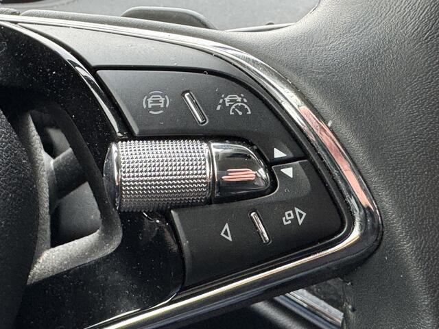 Skoda Enyaq iV 60 Intro 180pk 58 kWh Leer Camera Assistentie pakket Stoel - stuurverwarming