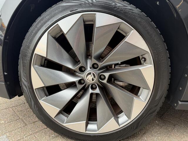 Skoda Enyaq iV 60 SFEER VERLICHTING | VIRTUAL DISPLAY | CAMERA | LED LAMPEN | ADAPTIEVE CRUISE | DODEHOEK DETECTIE | LEDER | KEYLESS | VERWARMDE STOELEN/STUUR | CANTON SOUND SYSTEM NAVIGATIE |