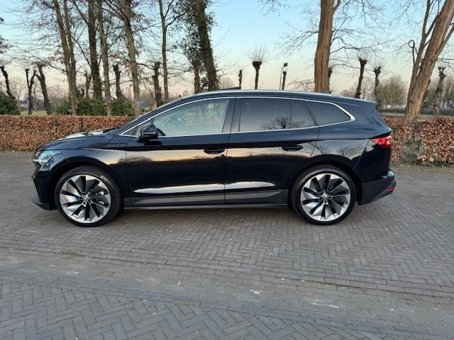 Skoda Enyaq iV 80 First Edition High Warmtepomp/Trekhaak/Headup/Pano/Leer/Acruise/360Cam/Fabrieksgarantie