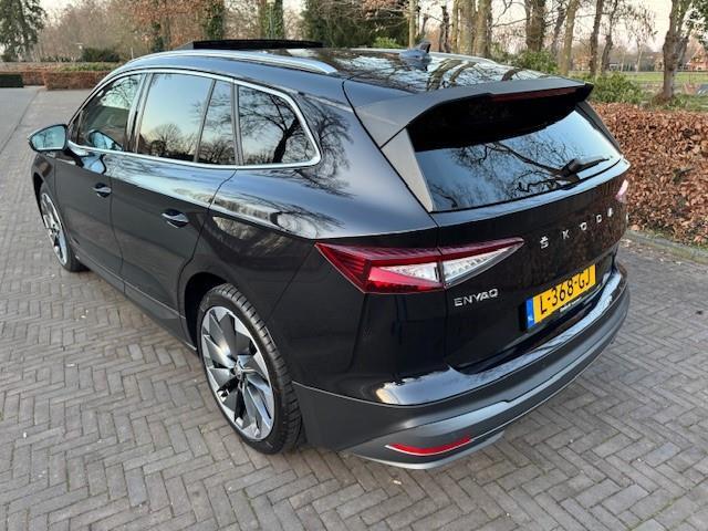Skoda Enyaq iV 80 First Edition High Warmtepomp/Trekhaak/Headup/Pano/Leer/Acruise/360Cam/Fabrieksgarantie