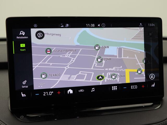 Skoda Enyaq iV 60 180 Pk Sportline | Stoel/Stuur Verwarming | Camera | Climatronic | Adaptive Cruise | Full LED | 20 Inch | 125.515 Km !!