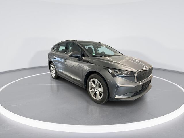 Skoda Enyaq iV 60 180pk · Camera · Apple/Android Car Play · Sfeerverlichting · Cruise Control · 19"Velgen · Navigatie · Verkeersbord Detectie ·