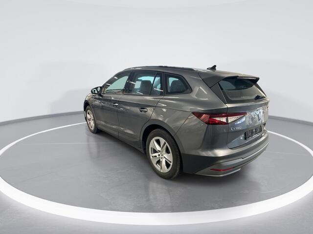 Skoda Enyaq iV 60 180pk · Camera · Apple/Android Car Play · Sfeerverlichting · Cruise Control · 19"Velgen · Navigatie · Verkeersbord Detectie ·