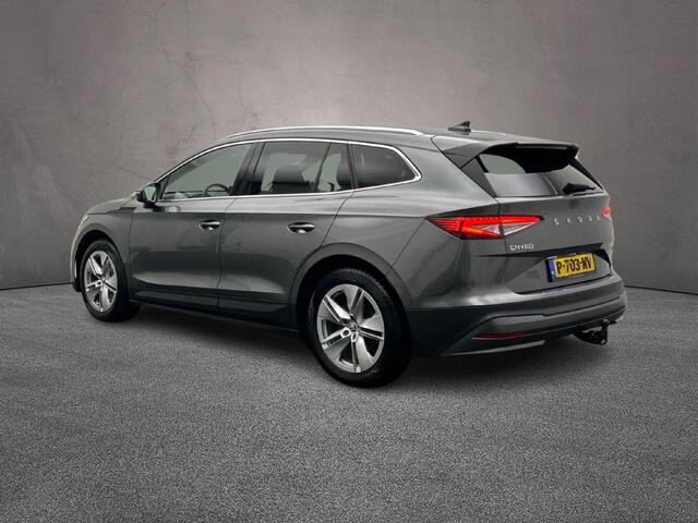 Skoda Enyaq iV 80 204pk Automaat Trekhaak, Adaptive cruise control, Navigatie, LED matrix koplampen, 360 camera, Stuurwiel verwarmd, Parkeersensoren