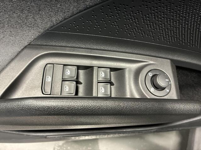 Skoda Enyaq iV 60 180pk Business Edition · Camera · Apple/Android Car Play · Navigatie · P-Sensoren · 19'' Inch ·