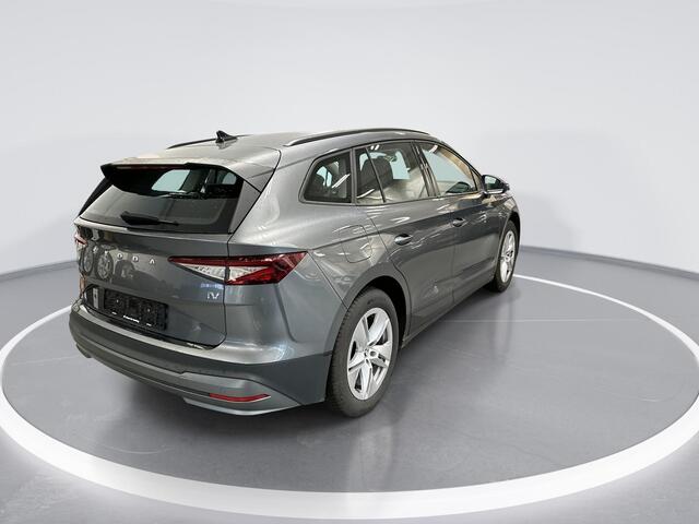 Skoda Enyaq iV 60 180pk · Camera · Apple/Android Car Play · Navigatie · P-Sensoren · Cruise Control · Sfeerverlichting · 19'' Inch ·