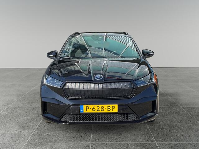 Skoda Enyaq iV 60 180pk Sportline Parkeersensoren vóór en achter | Achteruitrijcamera | Warmtepomp