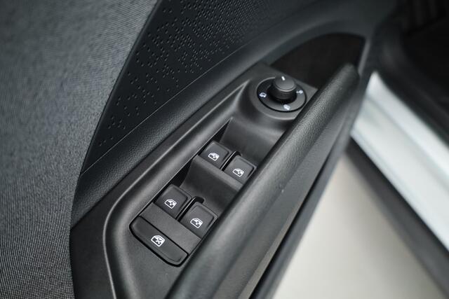 Skoda Enyaq iV 60 | SOH 94% | HUD | Elek. Trekhaak | Stoelverw. | Warmtepomp | Cruise Ctrl. |