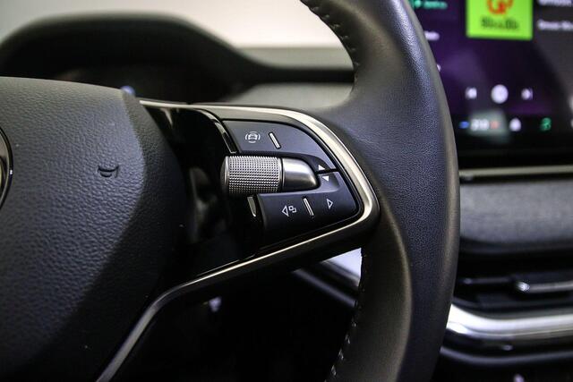 Skoda Enyaq iV 85 Selection 286pk Automaat Achteruitrijcamera, Adaptive cruise control, Navigatie, LED koplampen, App connect, Parkeersensoren, Airco, DAB, Radio, Bluetooth