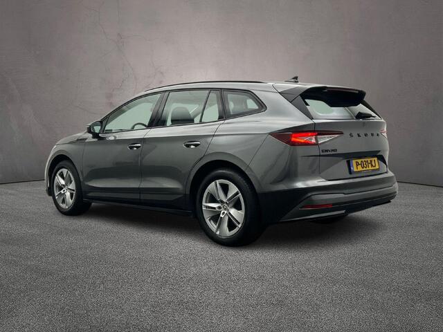 Skoda Enyaq iV 60 180pk Automaat Trekhaak, Cruise control, Achteruitrijcamera, LED koplampen, Stoelverwarming, Parkeersensoren, Navigatie, App connect
