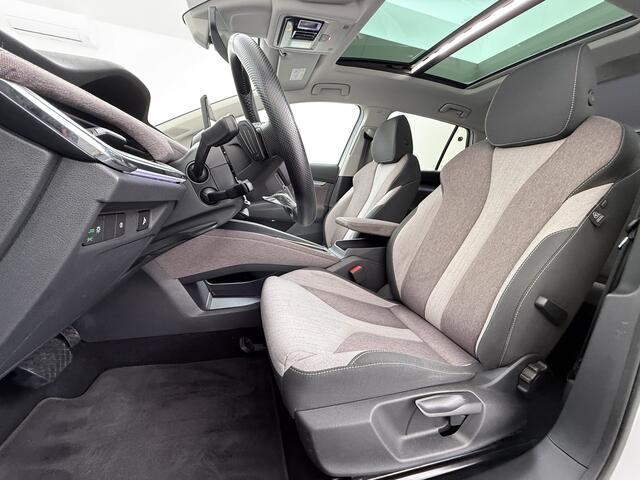 Skoda Enyaq iV 80 82kwh 204PK Pano-Dak Camera Apple Carplay Android First Edition Navi 3-Zone-Ecc 19"lm PDC-a+v Adaptive-Cruise Lane-Assist Luxus E-Call Stuurverwarming Led Isofix Keyless-Go DAB Rijstrooksensor Origineel Nederlandse Auto Nieuwprijs ¤ 53.000,-