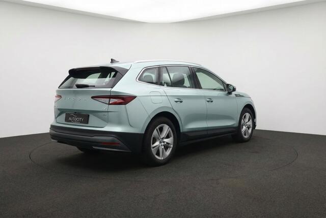 Skoda Enyaq iV 80 Loft 82 kWh l Panorama l Warmtepomp l Camera