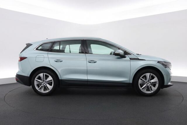 Skoda Enyaq iV 80 Loft 82 kWh l Panorama l Warmtepomp l Camera