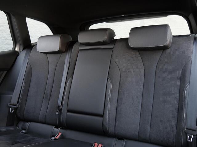 Skoda Enyaq iV 80 SPORTLINE/ TREKHAAK/ WARMTEPOMP/ MATRIX LED/ SOH 96%