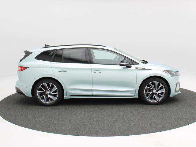 Skoda Enyaq iV 60 Sportline 180 Pk | Stuur/Stoel Verwarming | Adaptive Cruise | Matrix LED | Climatronic | CarPlay | Camera | 20 Inch | 59.476 Km !!