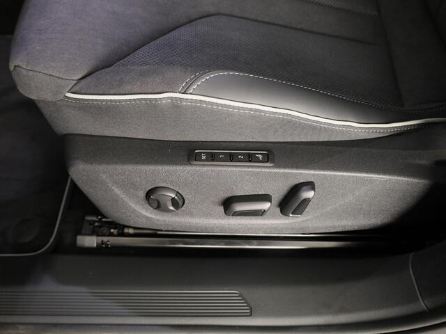 Skoda Enyaq iV 85 Sportline 286pk | Panoramadak | 20 inch | Sportstoelen | Adaptive Cruise | Blind Spot