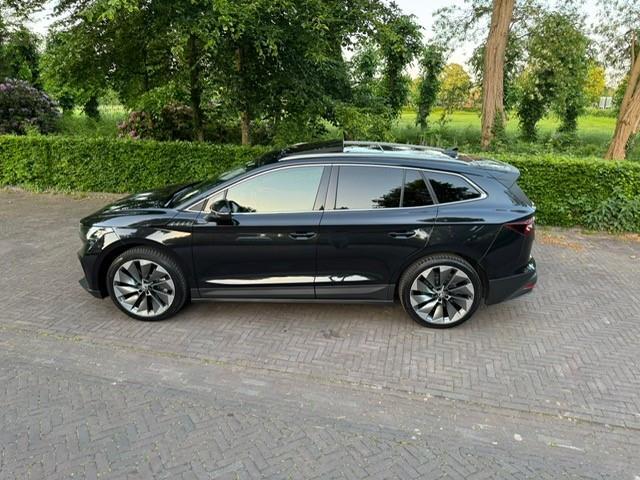 Skoda Enyaq iV 80 FIRST EDITION 77kWh 204PK SOH 91,5%/Pano/Leer/Led/Headup/Acarplay/Fabrieksgarantie
