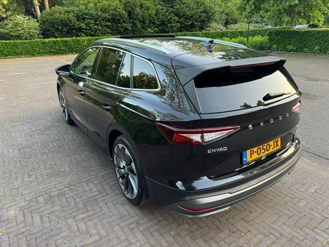 Skoda Enyaq iV 80 FIRST EDITION 77kWh 204PK SOH 91,5%/Pano/Leer/Led/Headup/Acarplay/Fabrieksgarantie