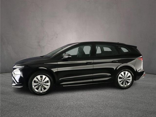 Skoda Enyaq iV 60 Selection 204pk Automaat Achteruitrijcamera, Adaptive cruise control, Navigatie, Stoelverwarming, LED koplampen, Stuurwiel verwarmd, Parkeersensoren