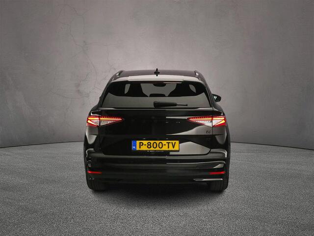 Skoda Enyaq iV 60 Sportline 180pk Automaat Warmtepomp, Adaptive cruise control, Navigatie, Achteruitrijcamera, Stuurwiel verwarmd, LED matrix koplampen, Stoelverwarming