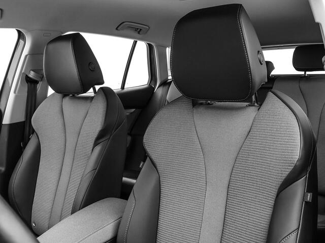Skoda Enyaq iV 50 150pk · SOH 94,7% · Apple/Android Car Play · Camera · Navigatie · Cruise Control · 19'' Inch ·