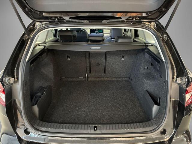 Skoda Enyaq iV 50 150pk · SOH 92,9% · Apple/Android Car Play · Camera · Navigatie · Cruise Control · 19'' Inch ·