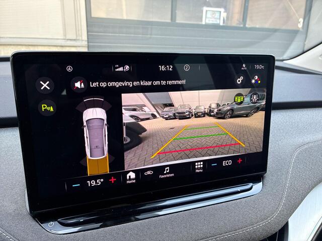 Skoda Enyaq iV Coupé 60 180pk · SOH 94,1% · Panoramadak · Camera · Apple/Android Car Play · 19"Velgen · Sfeerverlichting · Elek. Inklapbare Spiegels ·