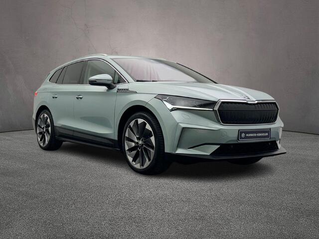 Skoda Enyaq iV 80 204pk Automaat Trekhaak, Warmtepomp, Panoramadak, Adaptive cruise control, Elektrische achterklep, Achteruitrijcamera, LED matrix koplampen